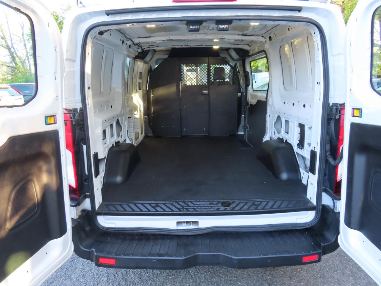 Ford Transit Cargo Van T-150 130" Low Rf 8600 GVWR Sliding RH Dr 2015