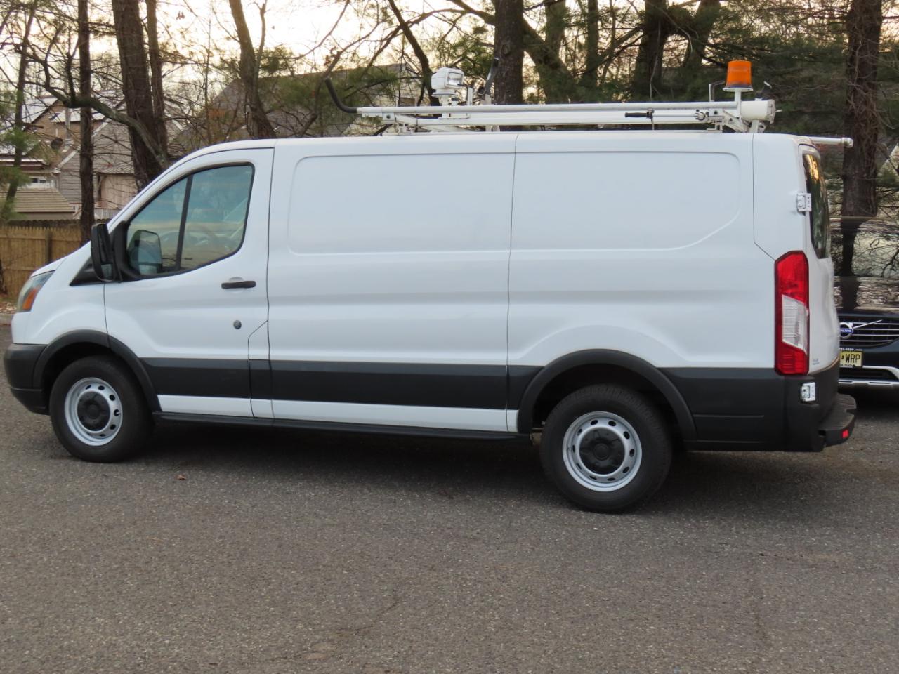 Ford Transit Cargo Van T-150 130" Low Rf 8600 GVWR Sliding RH Dr 2015