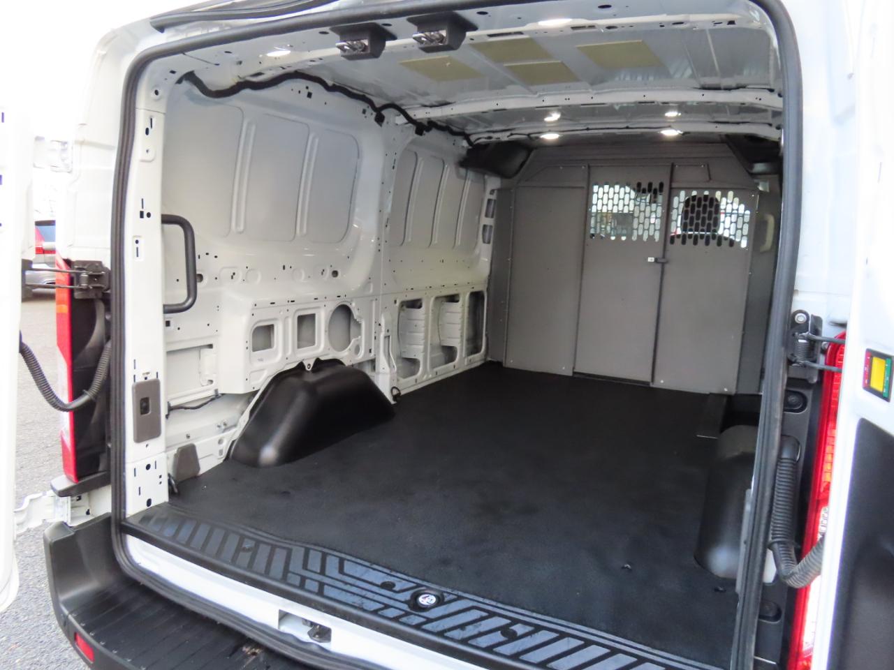 Ford Transit Cargo Van T-250 130" Low Rf 9070 GVWR RWD 2020