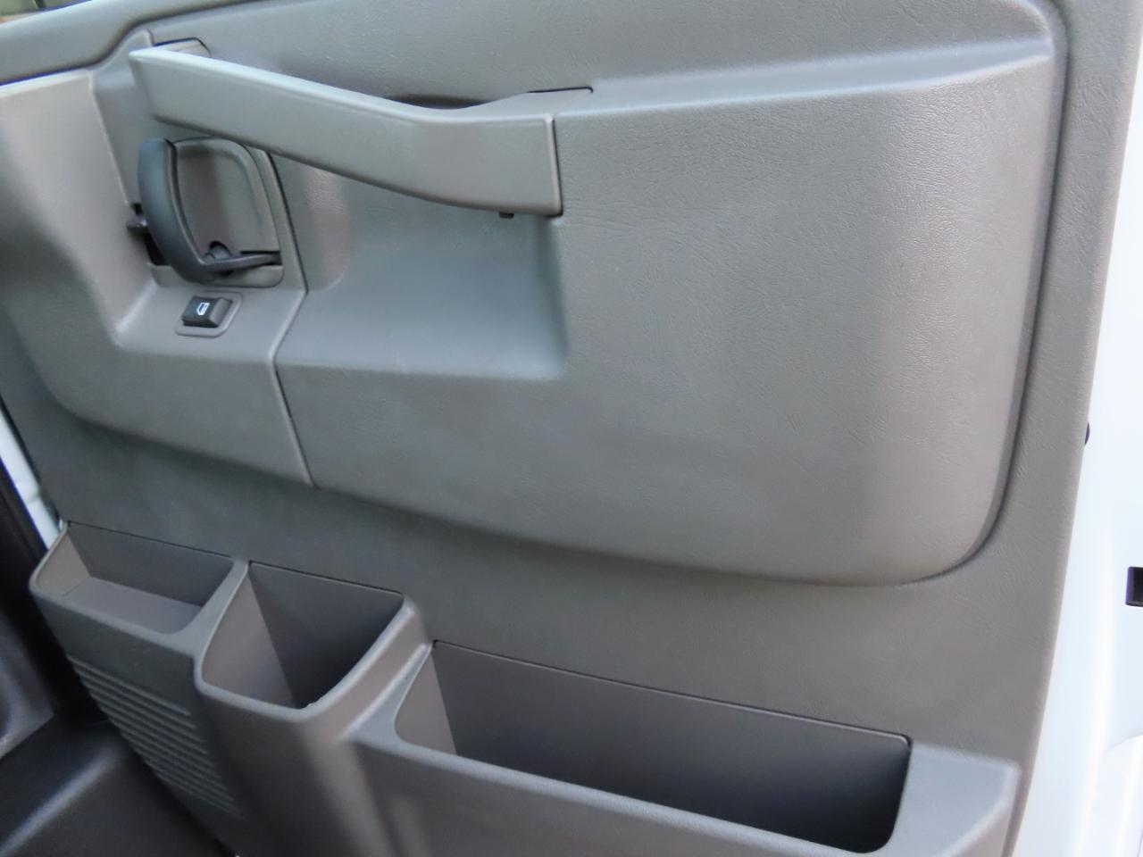 Chevrolet Express Cargo Van  2023