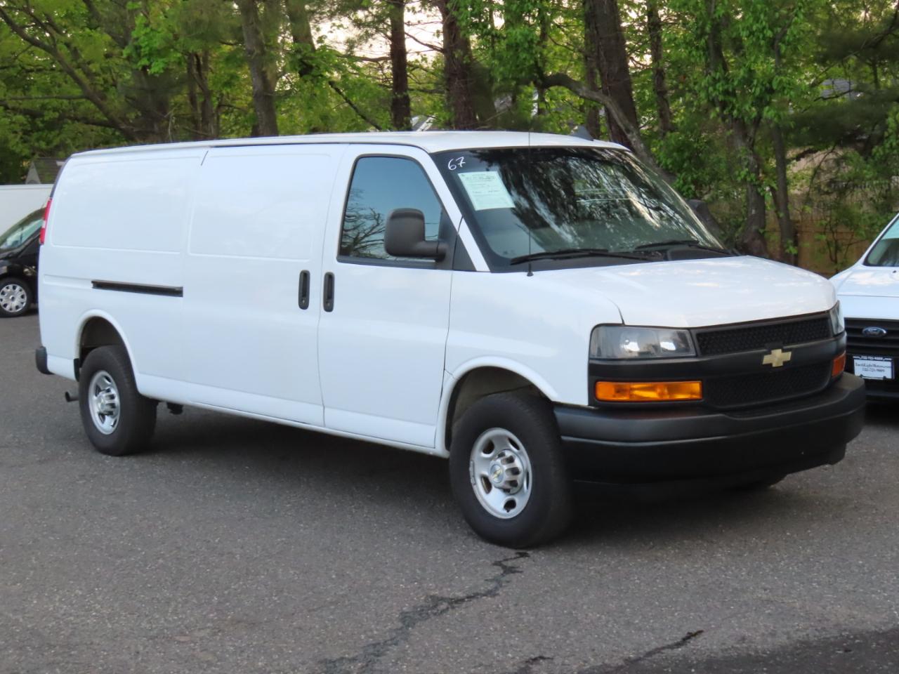 Chevrolet Express Cargo Van  2023