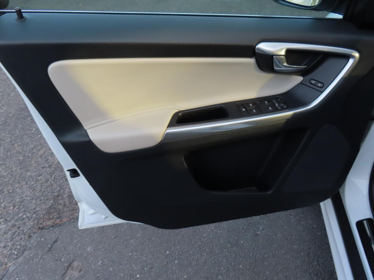 Volvo XC60 T5 AWD Dynamic 2017