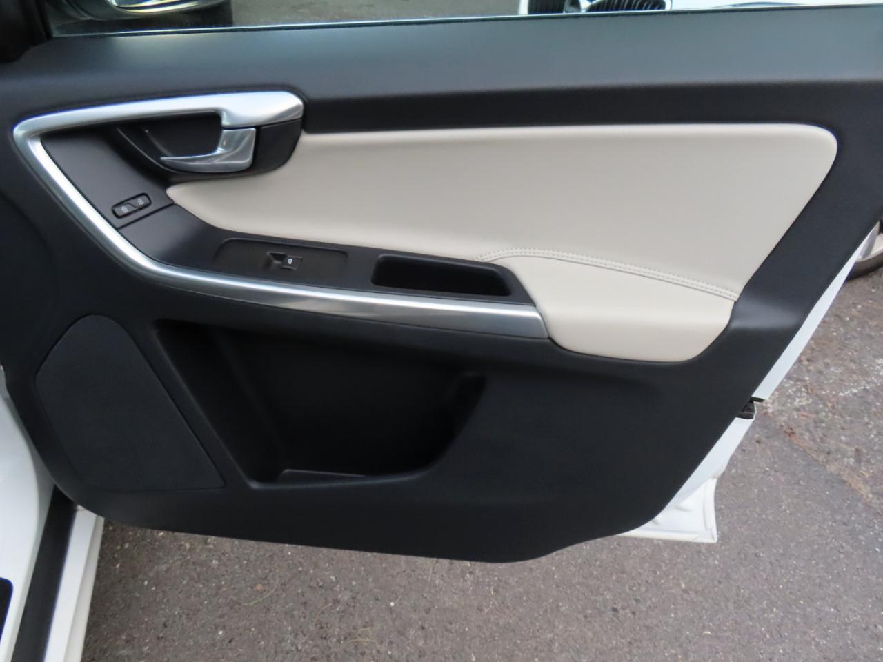 Volvo XC60 T5 AWD Dynamic 2017