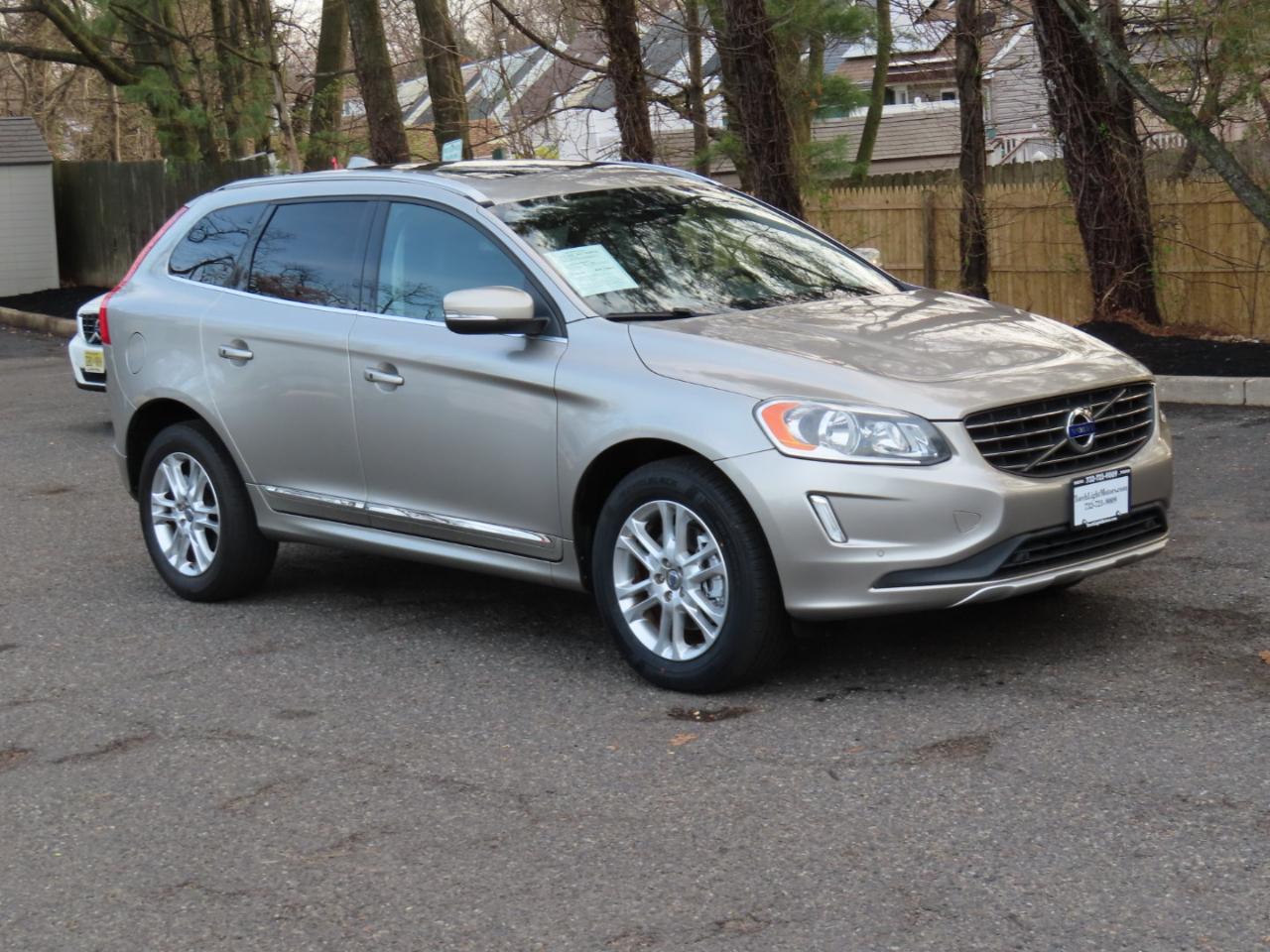 Volvo XC60 AWD 4dr 3.2L 2014