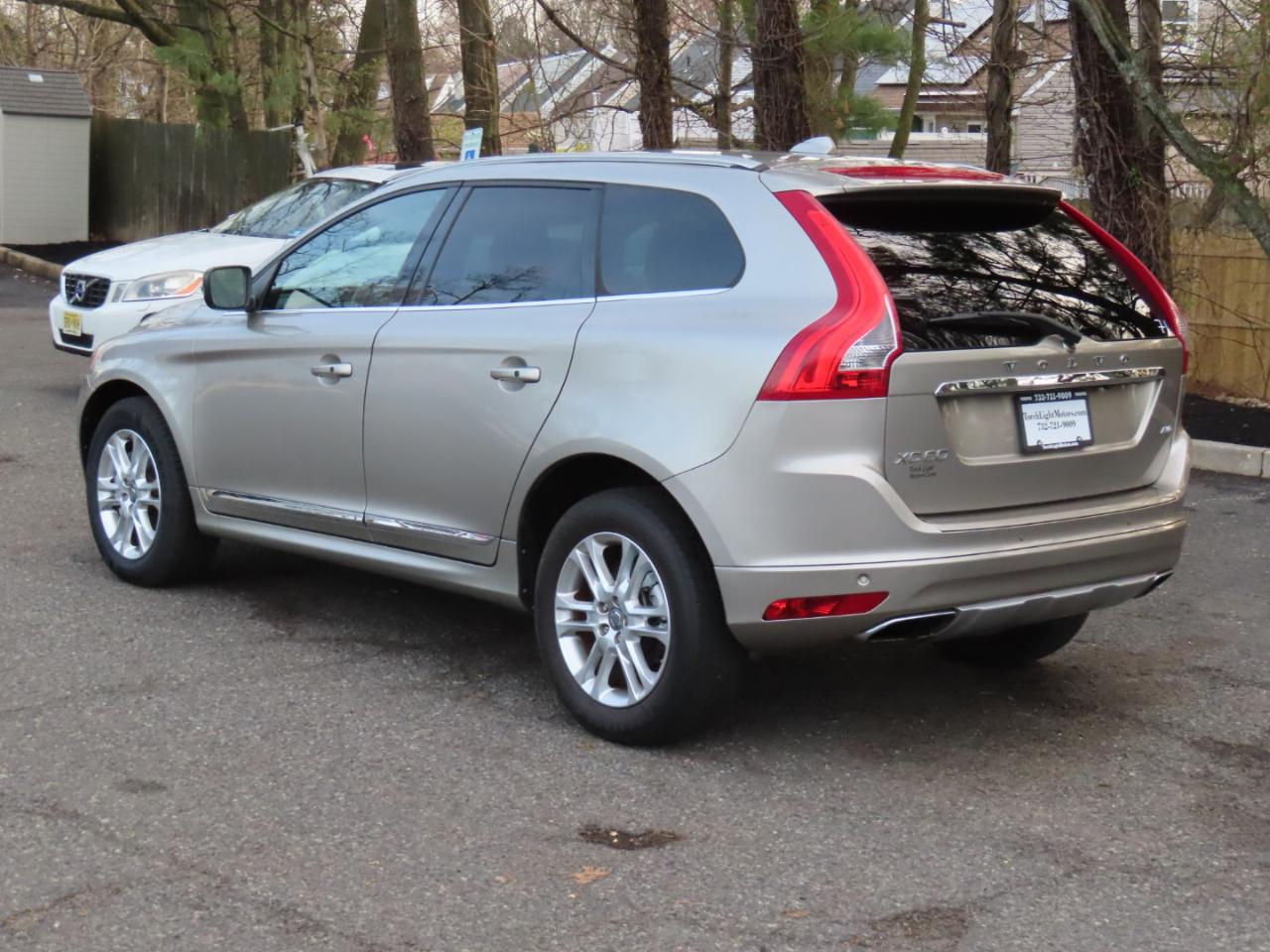 Volvo XC60 AWD 4dr 3.2L 2014