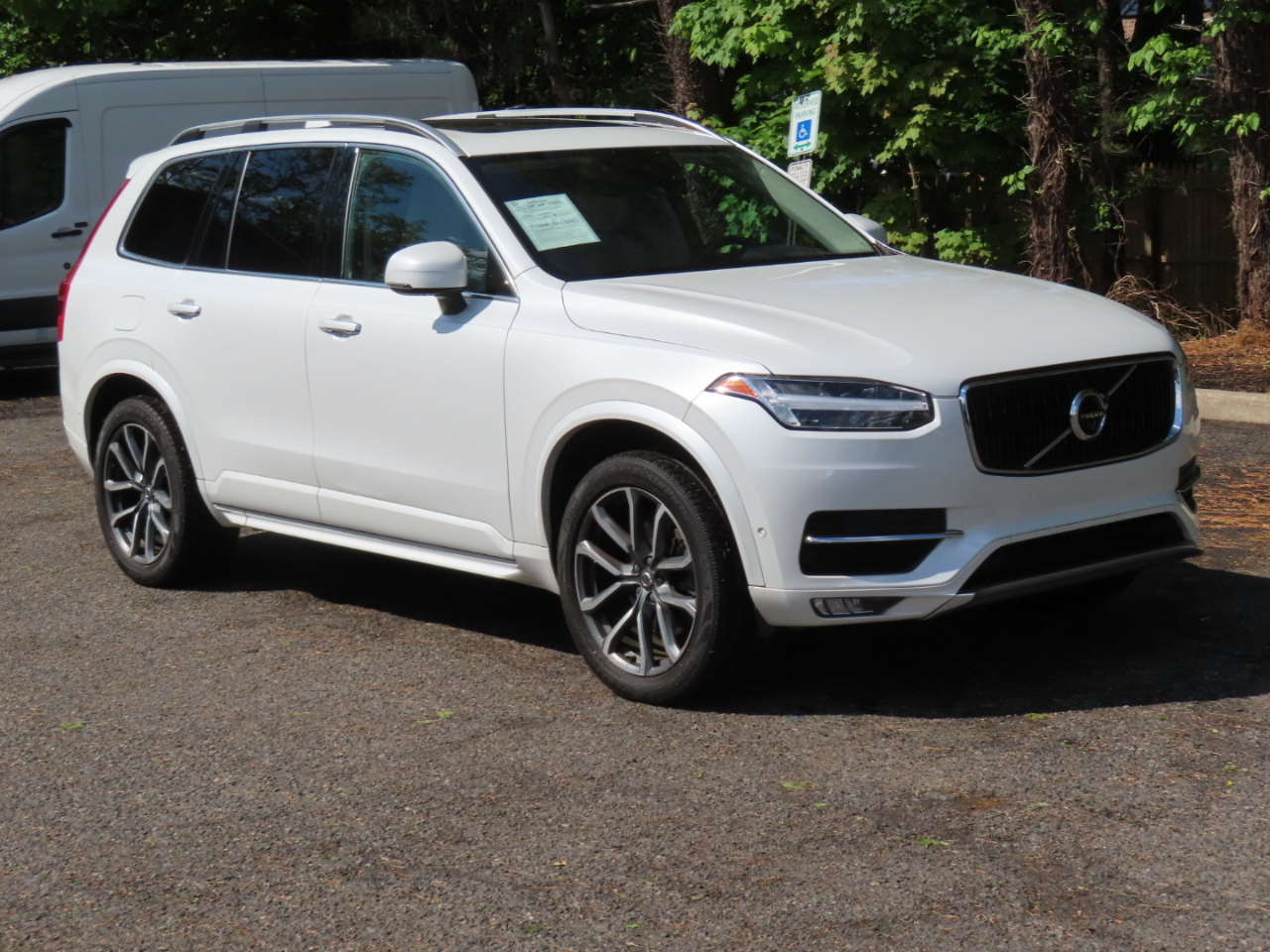 Volvo XC90 T6 AWD 7-Passenger Momentum 2018