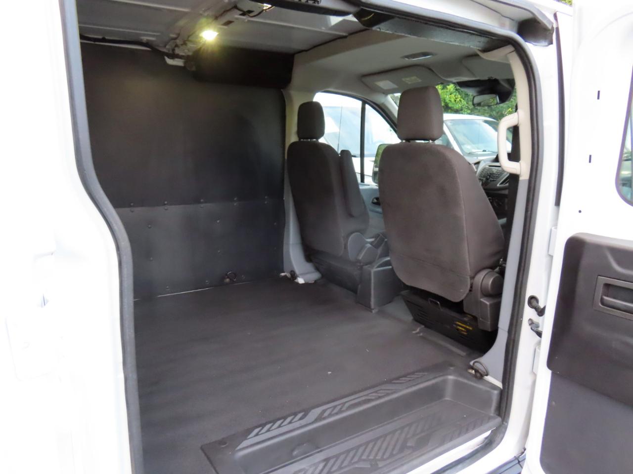 Ford Transit Van T-150 148" Low Rf 8600 GVWR Swing-Out RH Dr 2017