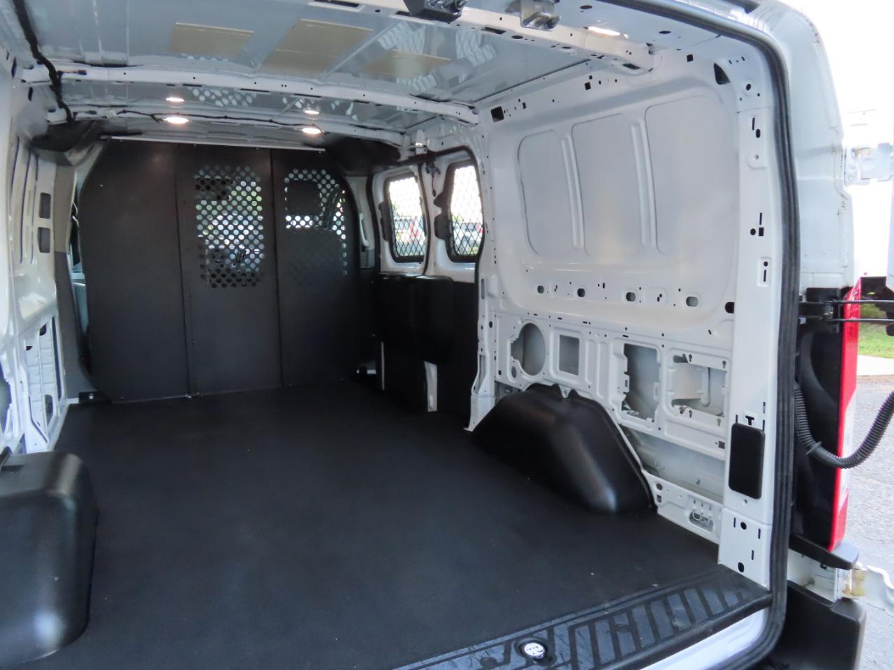 Ford Transit Van T-250 130" Low Rf 9000 GVWR Swing-Out RH Dr 2019