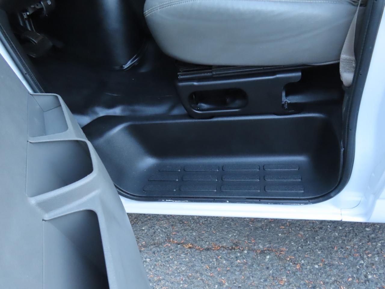 Chevrolet Express Cargo Van RWD 2500 135" 2020