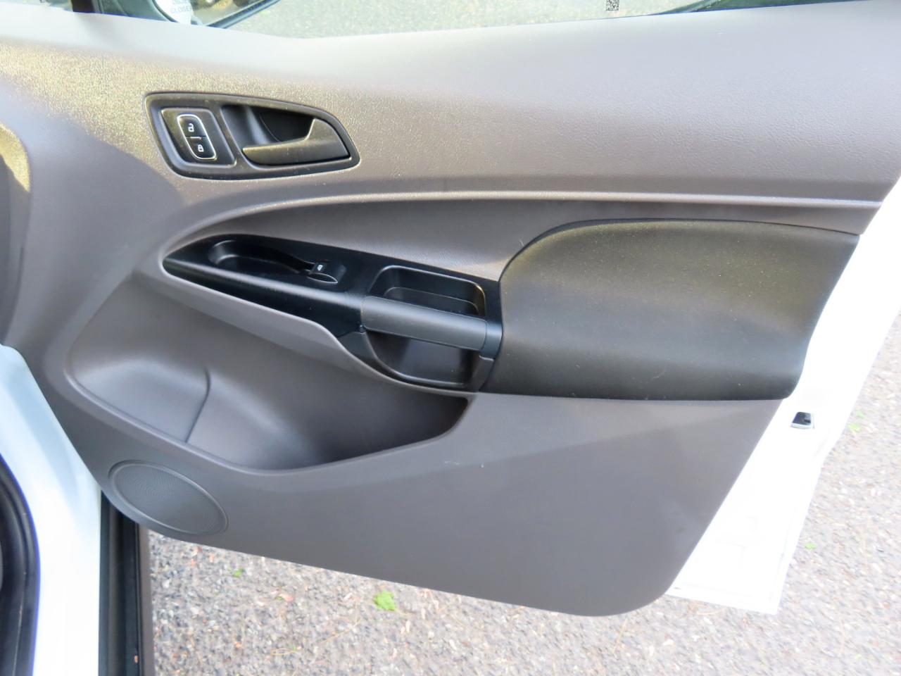 Ford Transit Connect Van XL LWB w/Rear Symmetrical Doors 2019