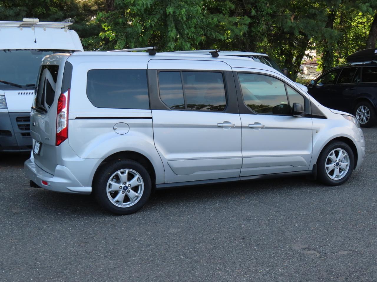 Ford Transit Connect Wagon 4dr Wgn LWB XLT w/Rear Liftgate 2015