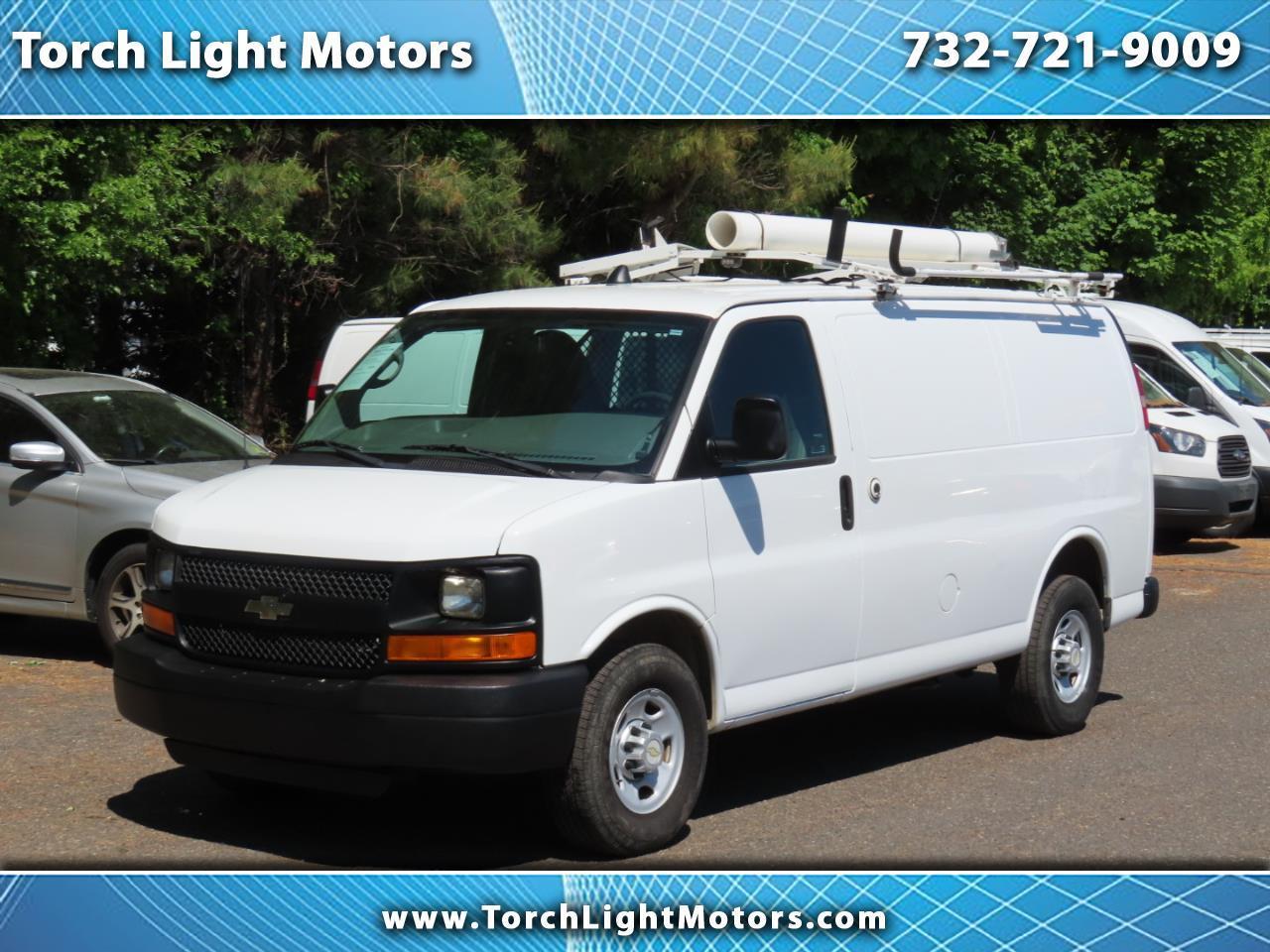2013 Chevrolet Express Cargo Van RWD 2500 135"