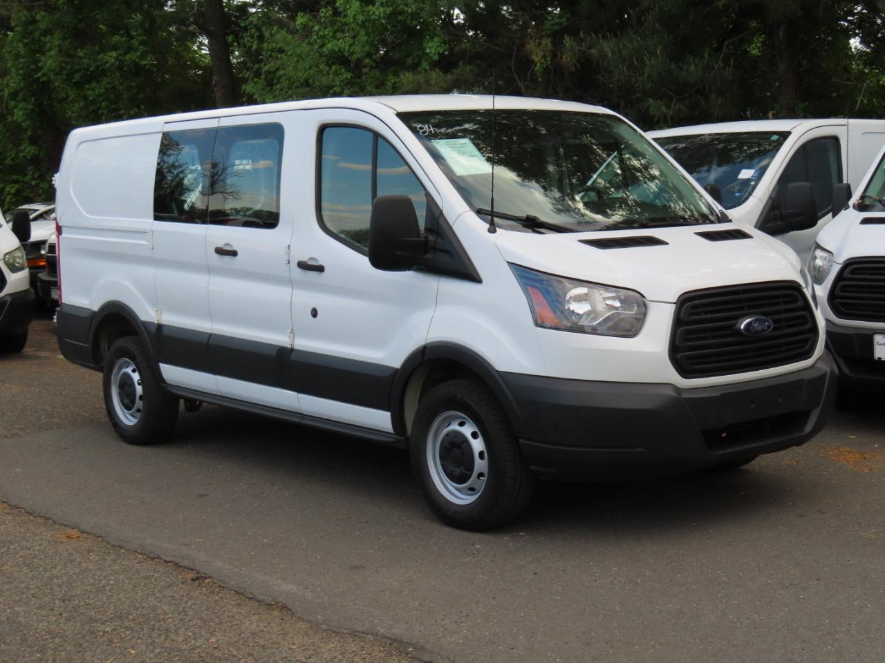 Ford Transit Van T-250 130" Low Rf 9000 GVWR Swing-Out RH Dr 2018