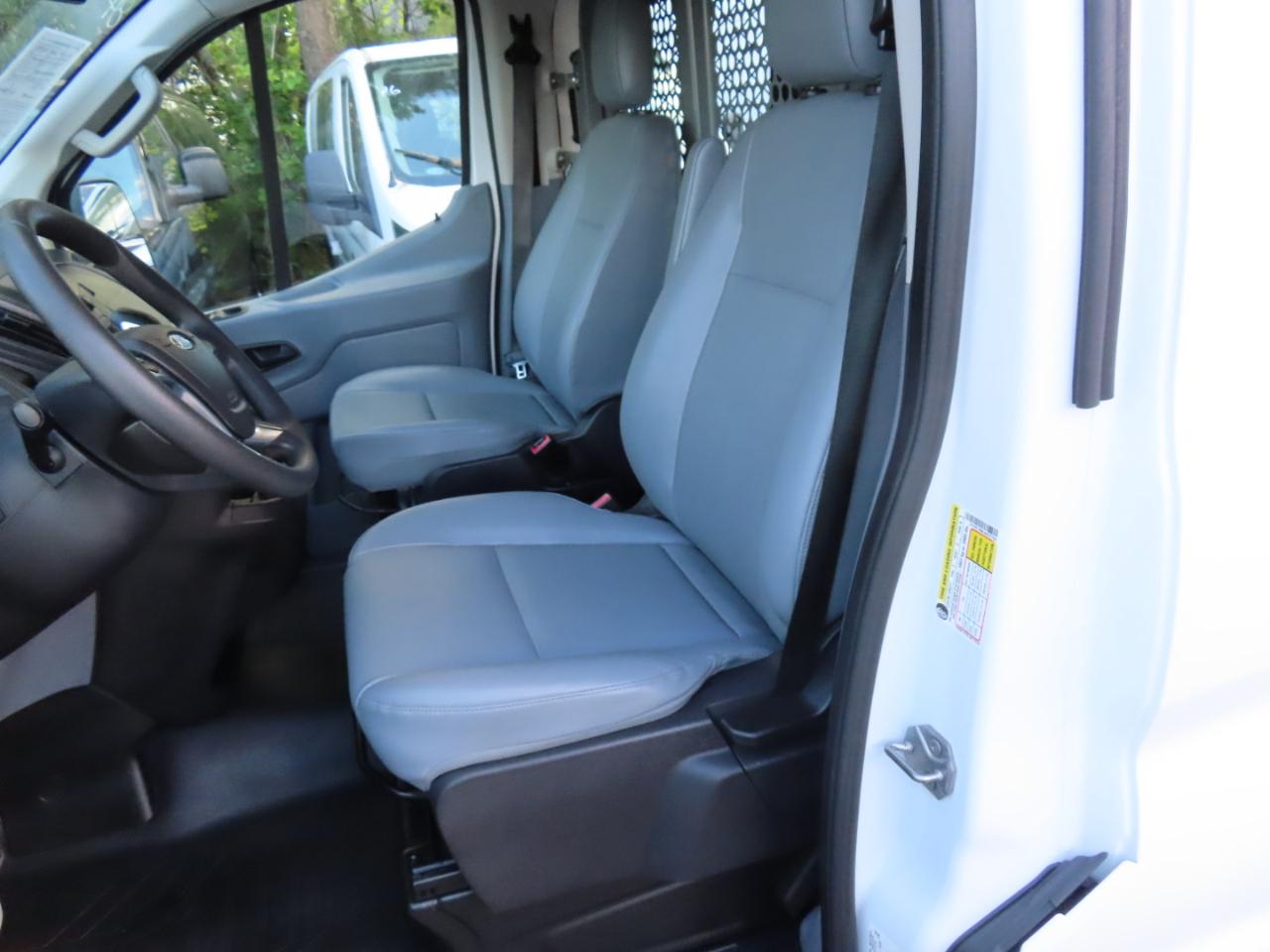 Ford Transit Van T-250 130" Low Rf 9000 GVWR Swing-Out RH Dr 2018