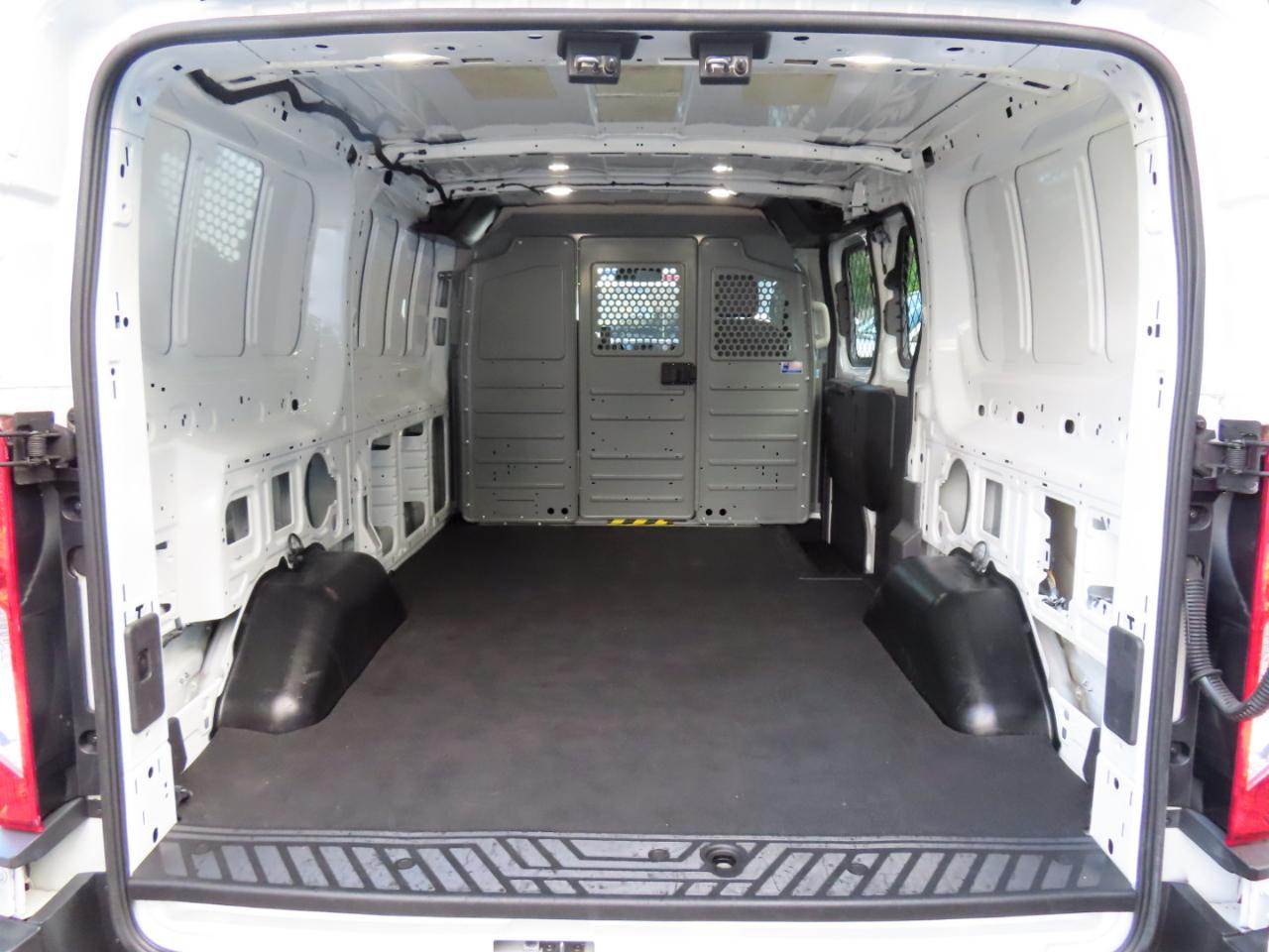 Ford Transit Van T-250 130" Low Rf 9000 GVWR Swing-Out RH Dr 2018