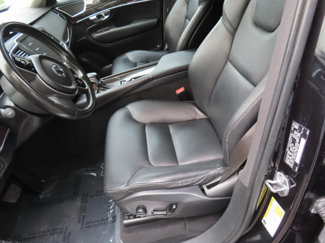 Volvo XC90 T6 AWD Momentum 2019