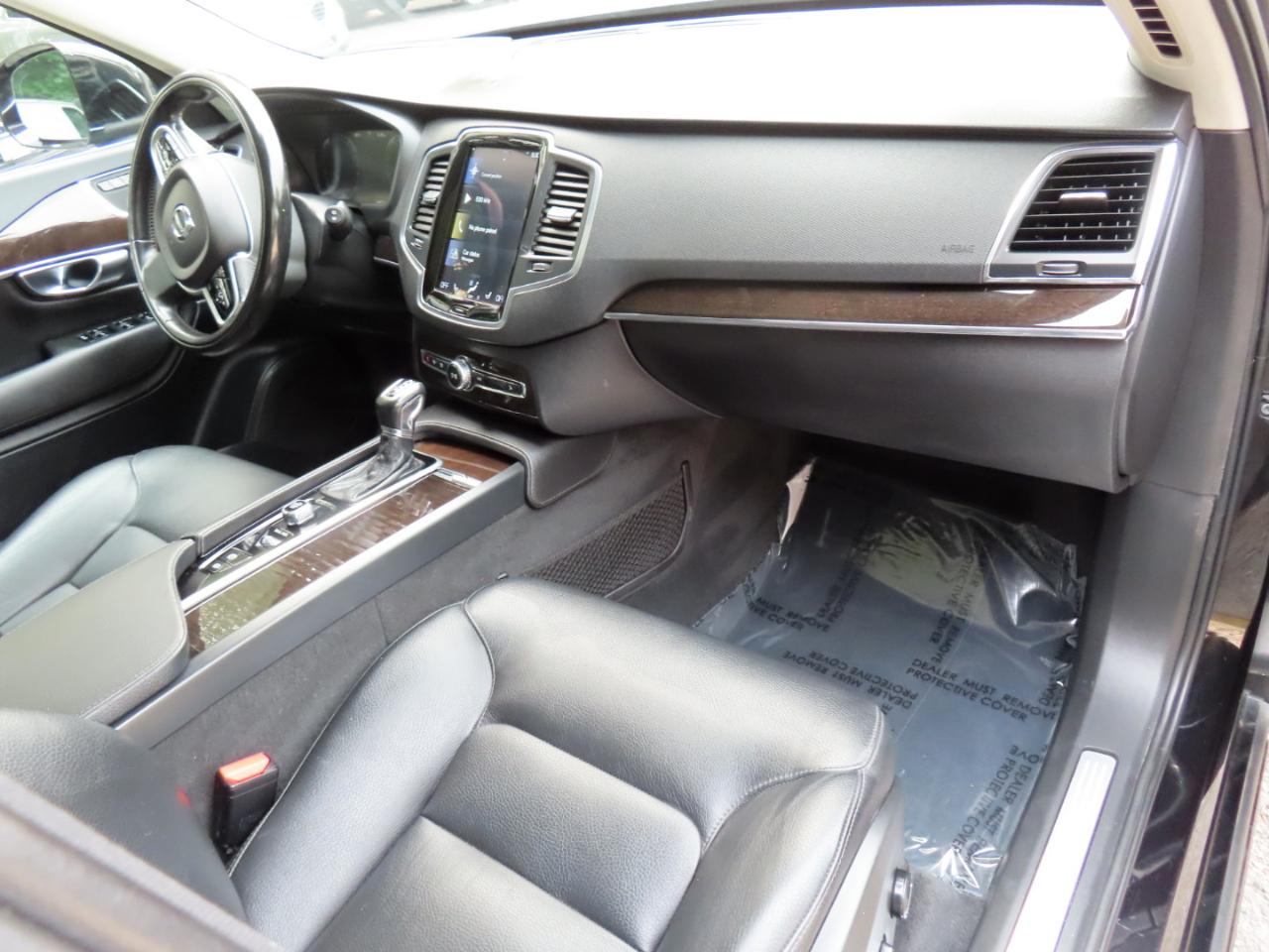 Volvo XC90 T6 AWD Momentum 2019