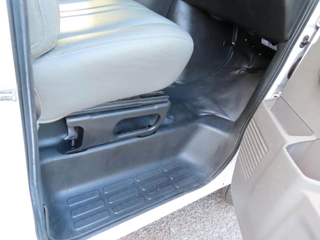 Chevrolet Express Cargo Van RWD 3500 135" 2018