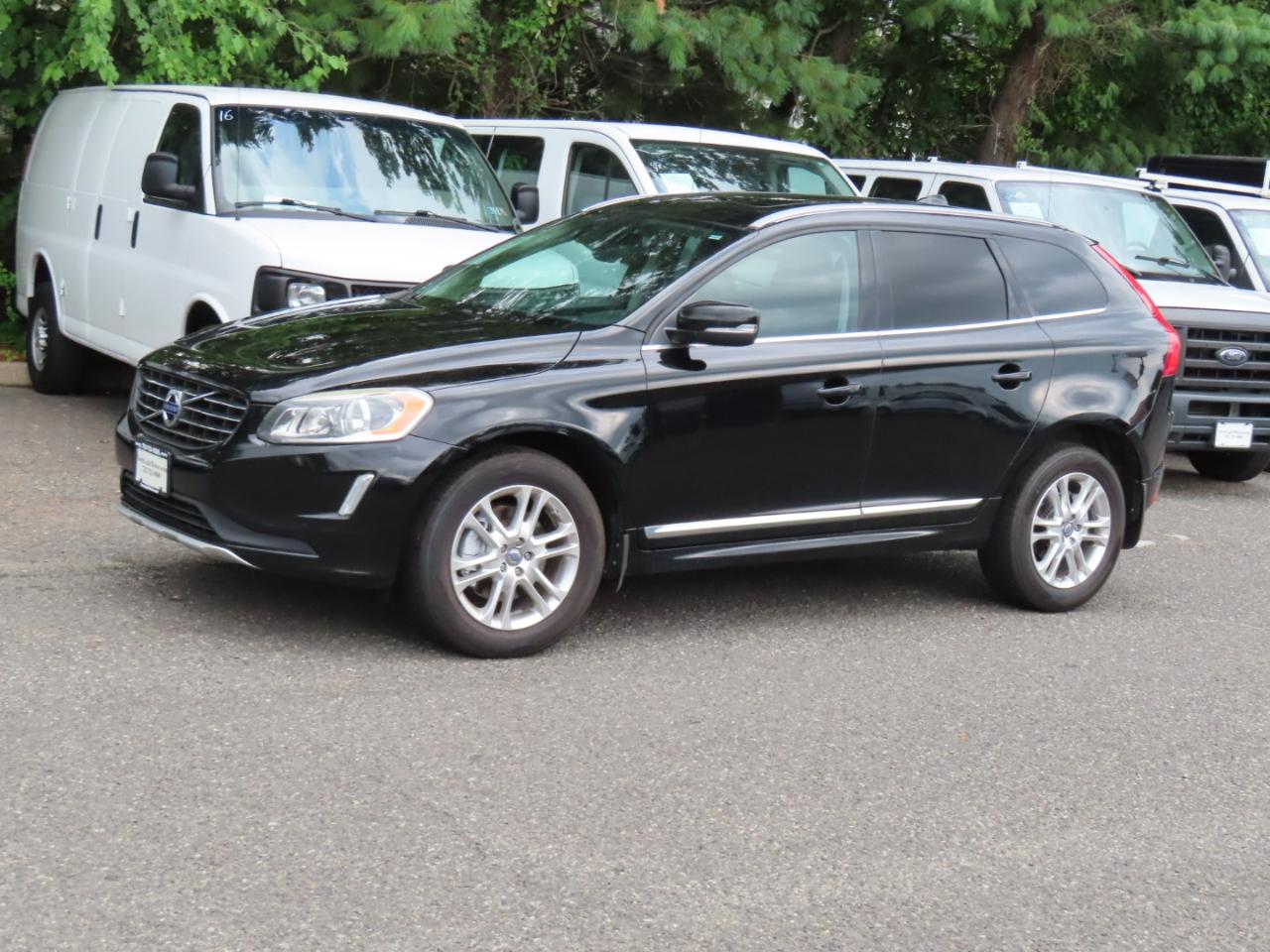 Volvo XC60 AWD 4dr 3.2L Platinum 2015