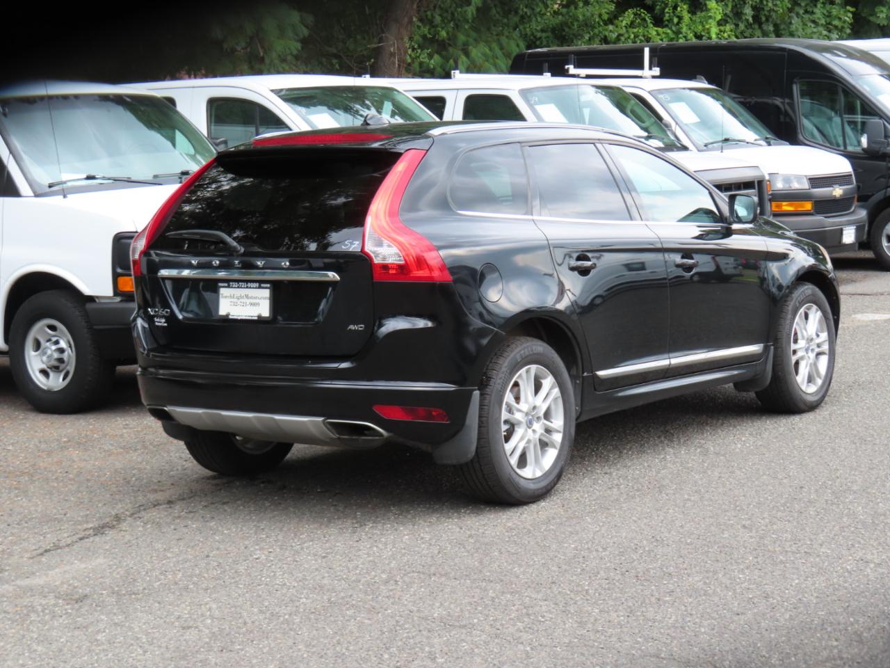 Volvo XC60 AWD 4dr 3.2L Platinum 2015