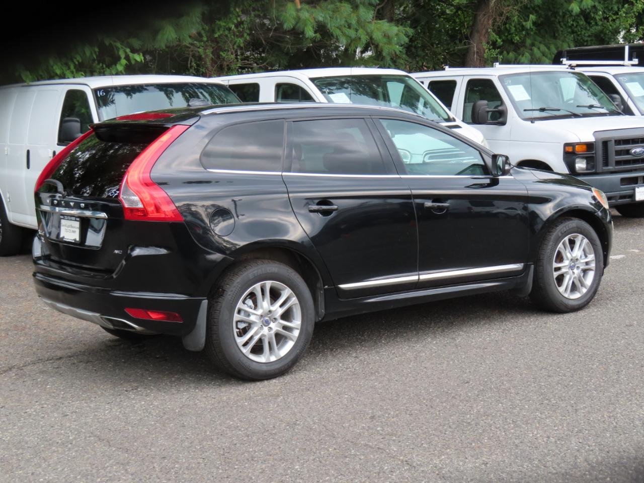 Volvo XC60 AWD 4dr 3.2L Platinum 2015