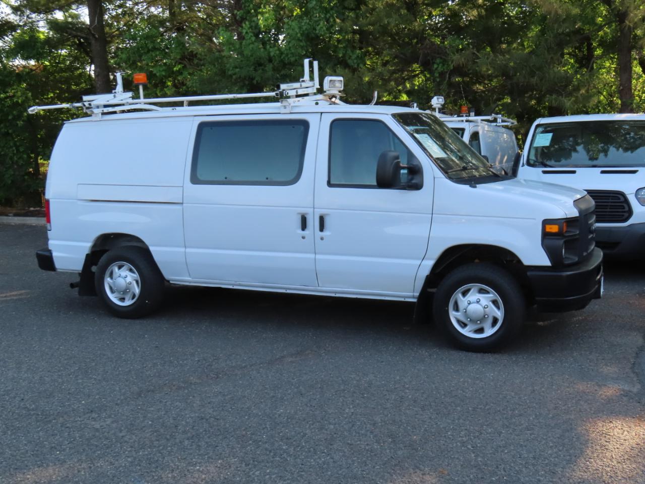 Ford Econoline Cargo Van E-150 2014
