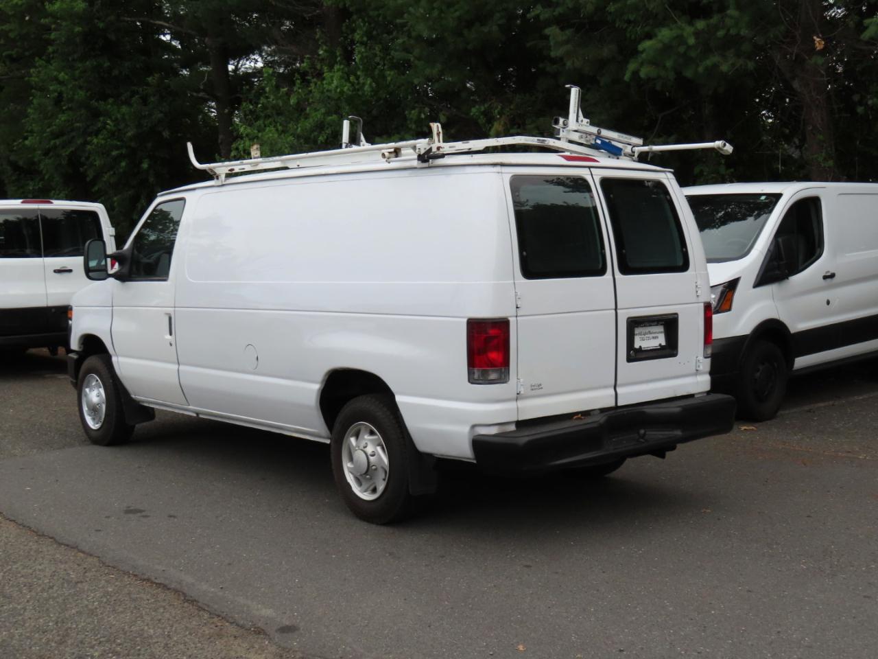 Ford Econoline Cargo Van E-150 2014