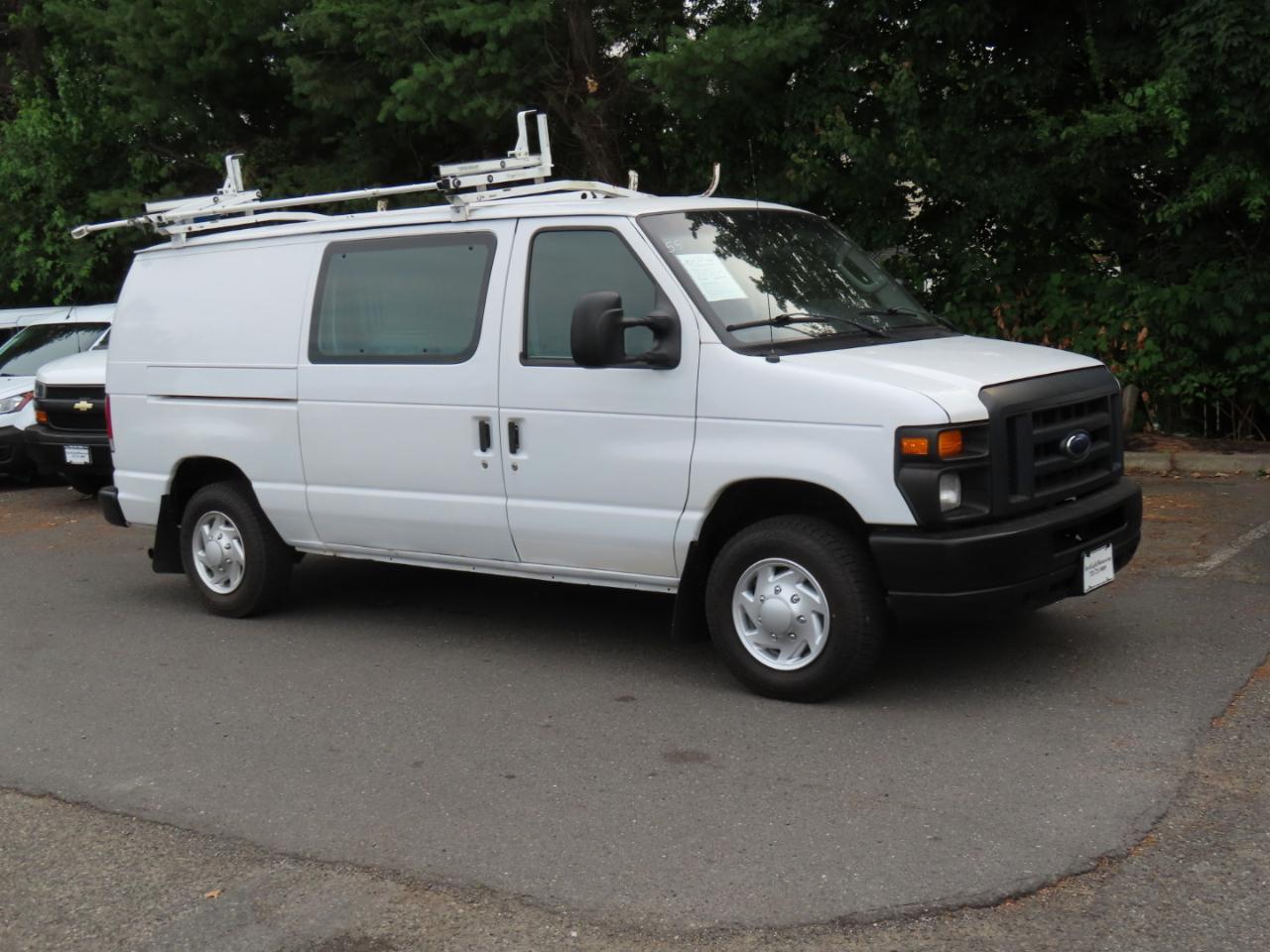 Ford Econoline Cargo Van E-150 2014