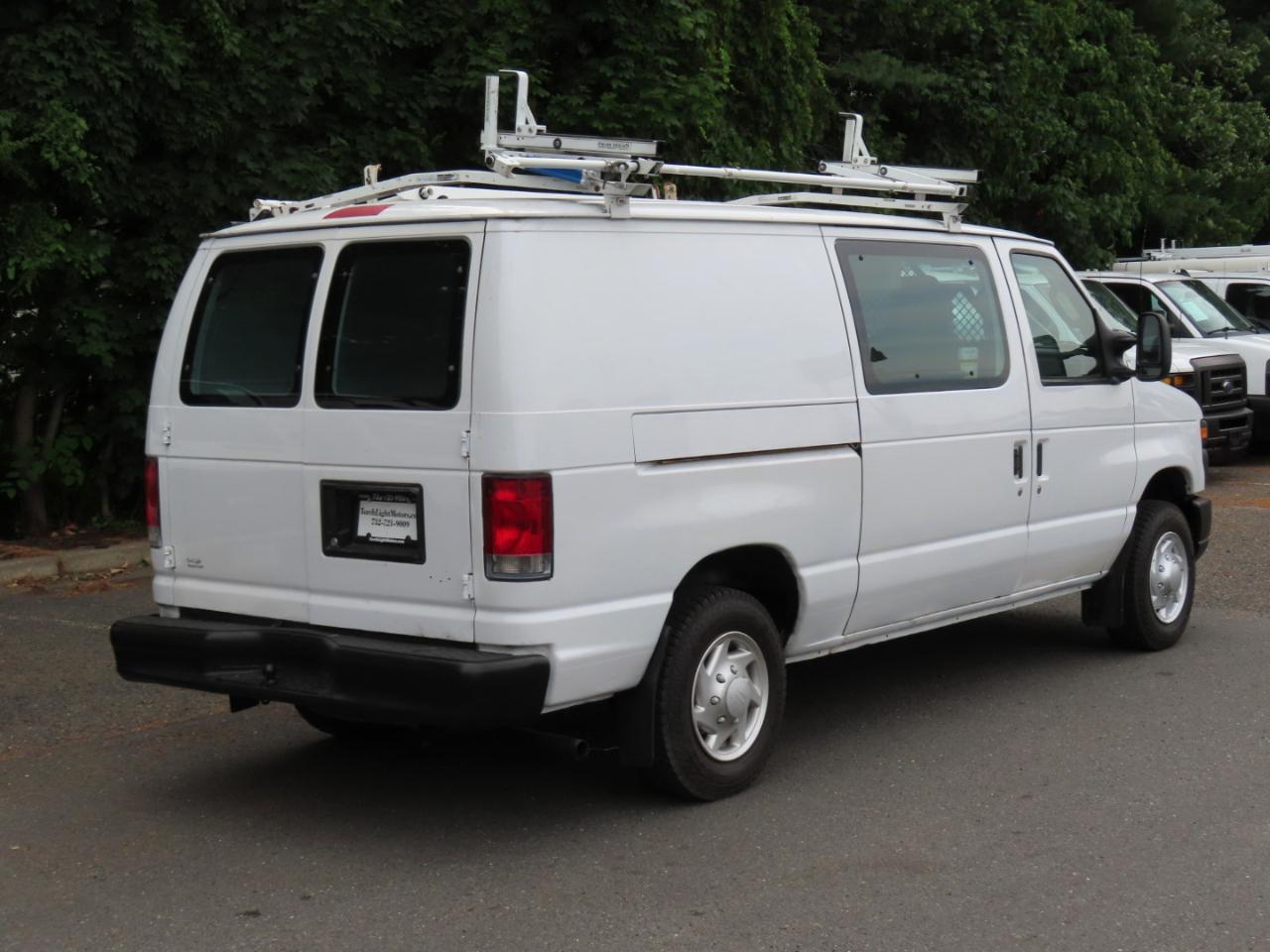 Ford Econoline Cargo Van E-150 2014