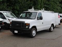 2014 Ford Econoline Cargo Van 