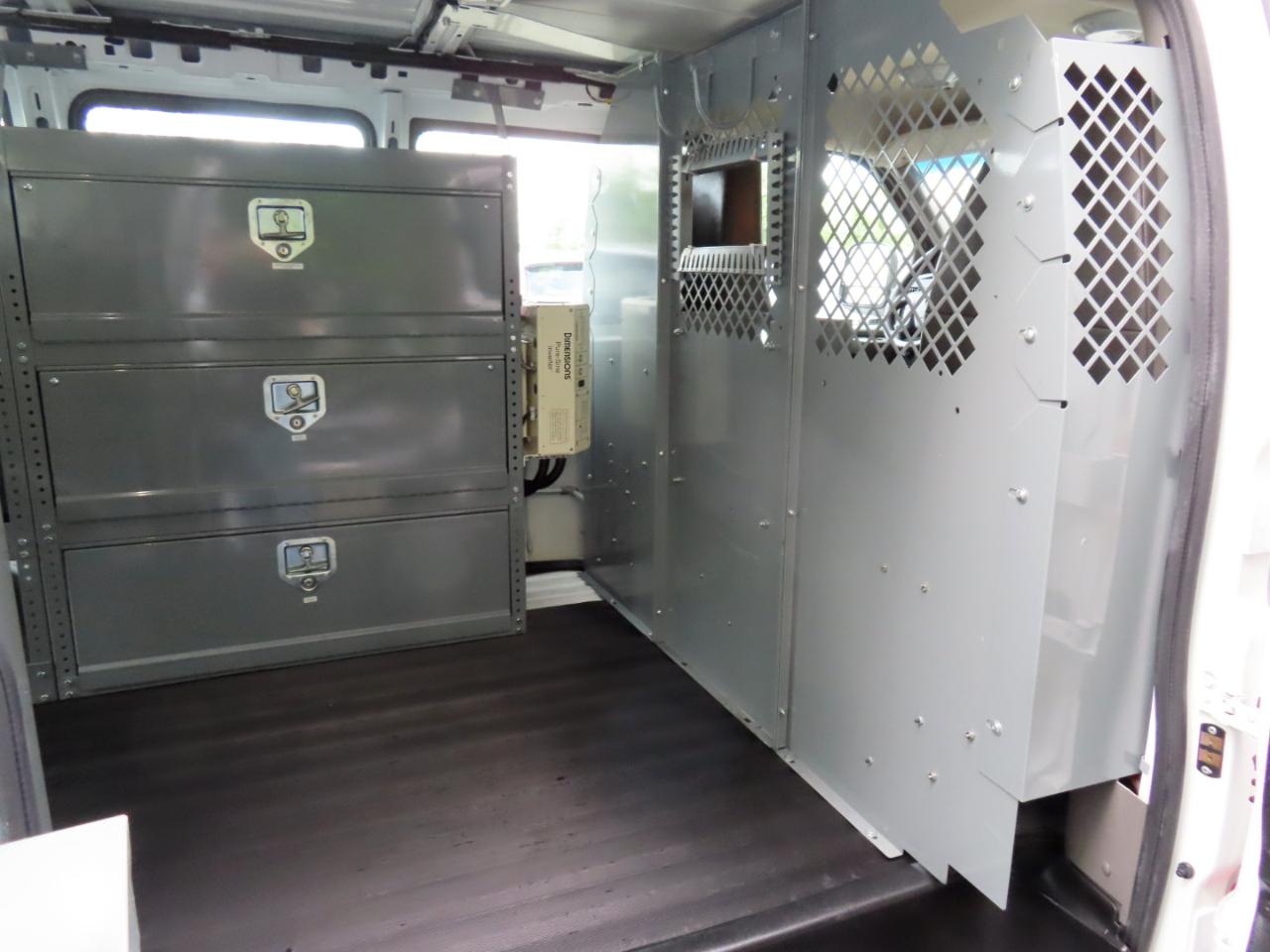 GMC Savana G3500 Cargo 2015