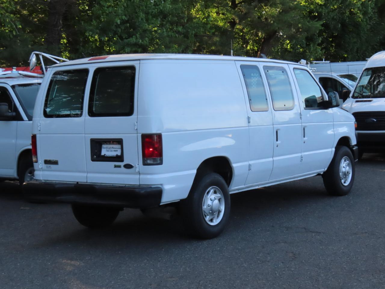 Ford Econoline E-250 2013