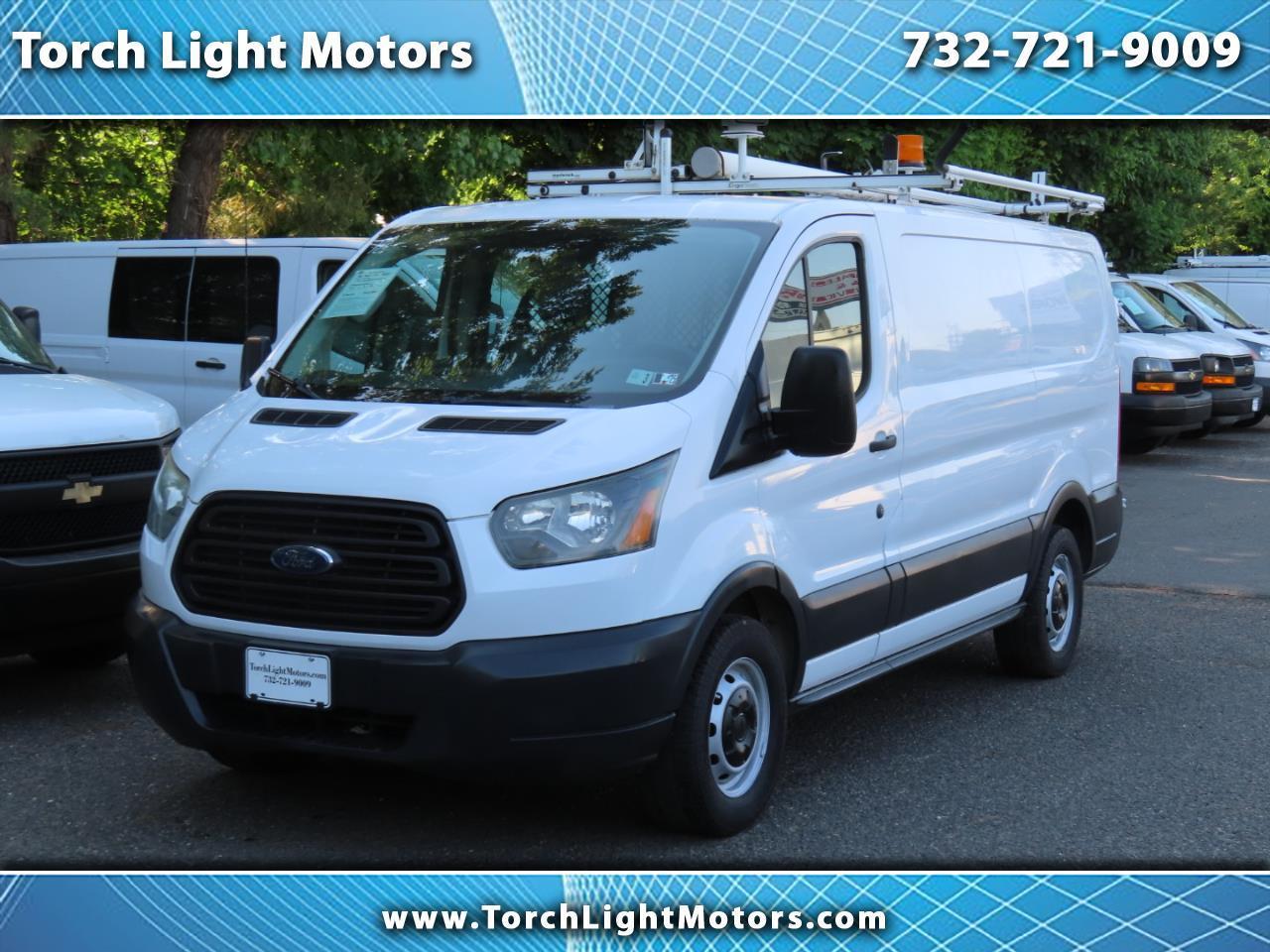 2015 Ford Transit 150 Van Low Roof w/Sliding Pass. 130-in. WB