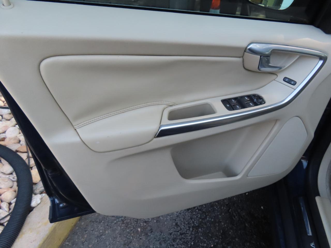 Volvo XC60  2015