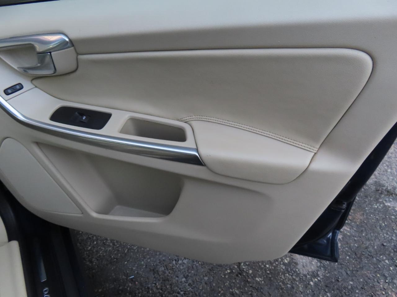 Volvo XC60  2015