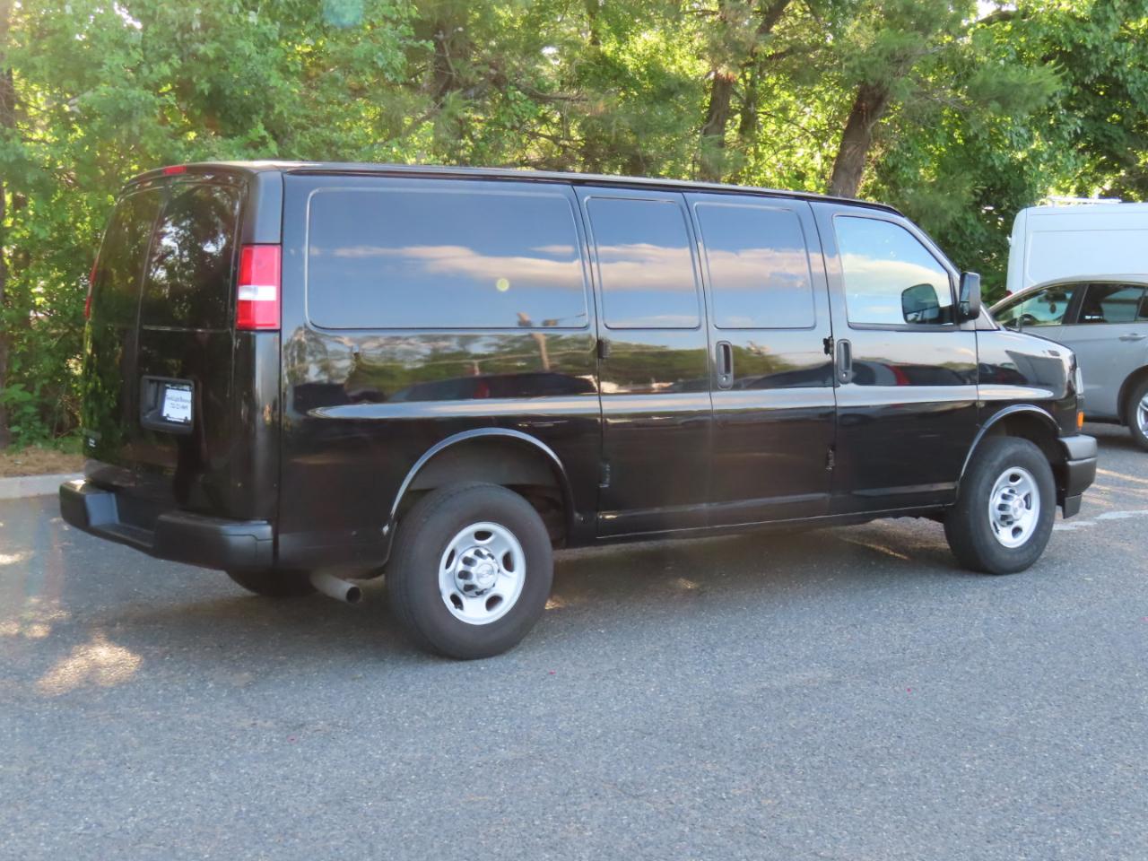 Chevrolet Express 2500 Cargo 2020
