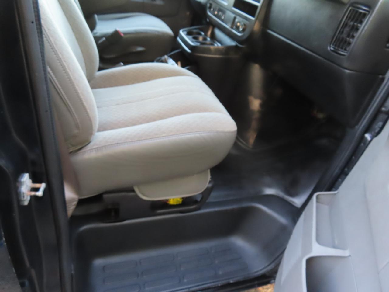 Chevrolet Express 2500 Cargo 2020