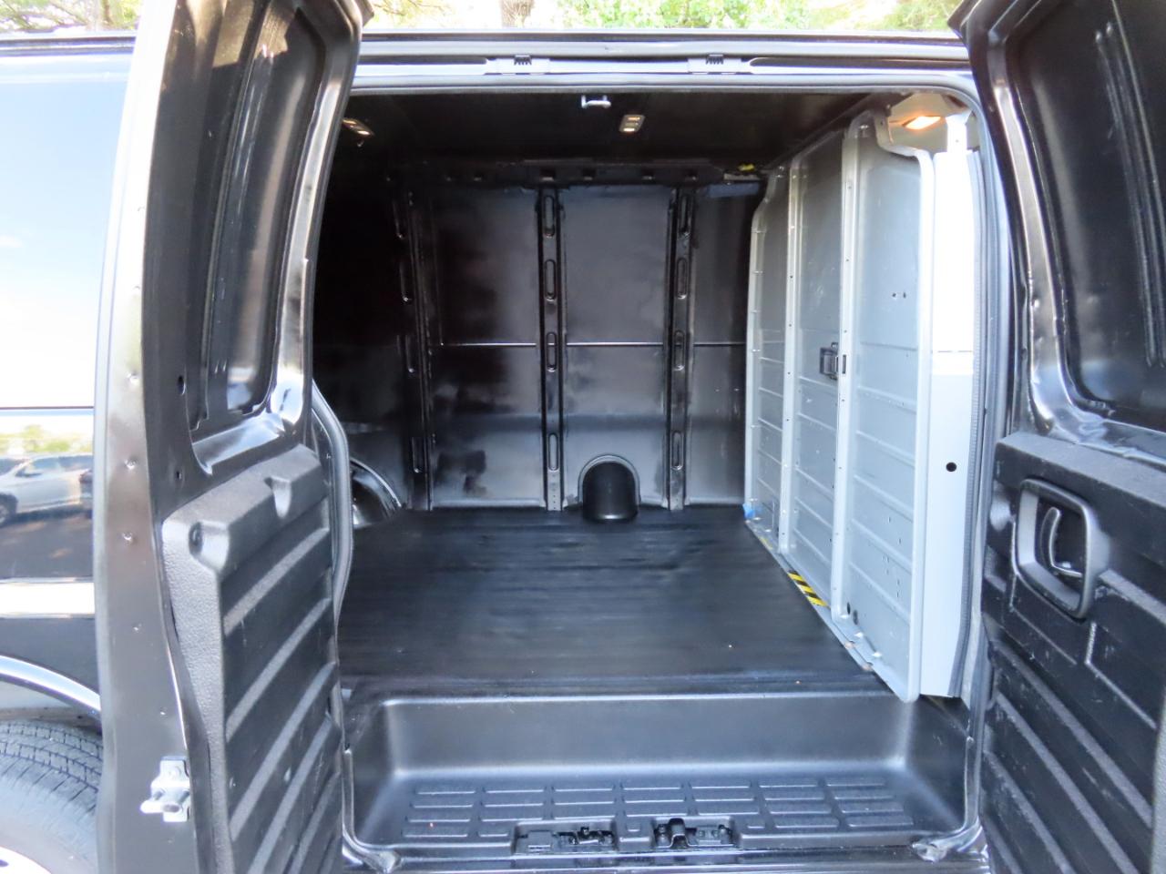 Chevrolet Express 2500 Cargo 2020