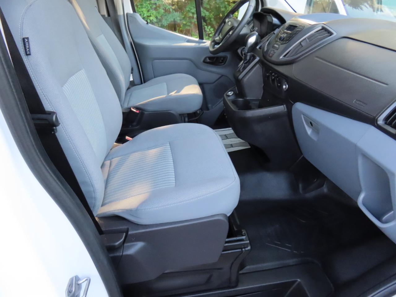 Ford Transit 150 Van Low Roof w/Sliding Pass. 130-in. WB 2019