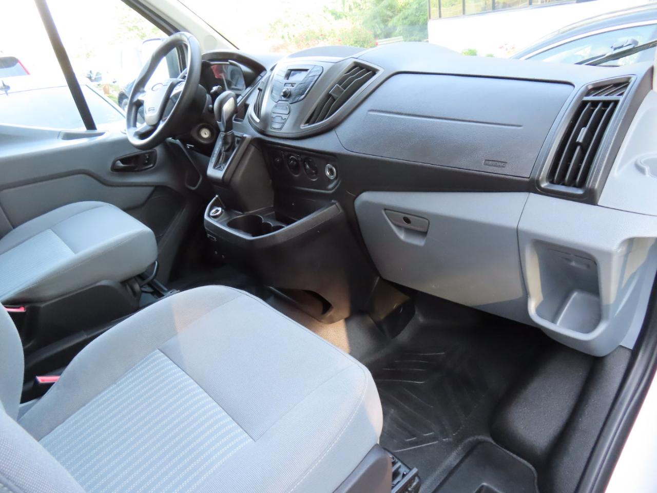 Ford Transit 150 Van Low Roof w/Sliding Pass. 130-in. WB 2019