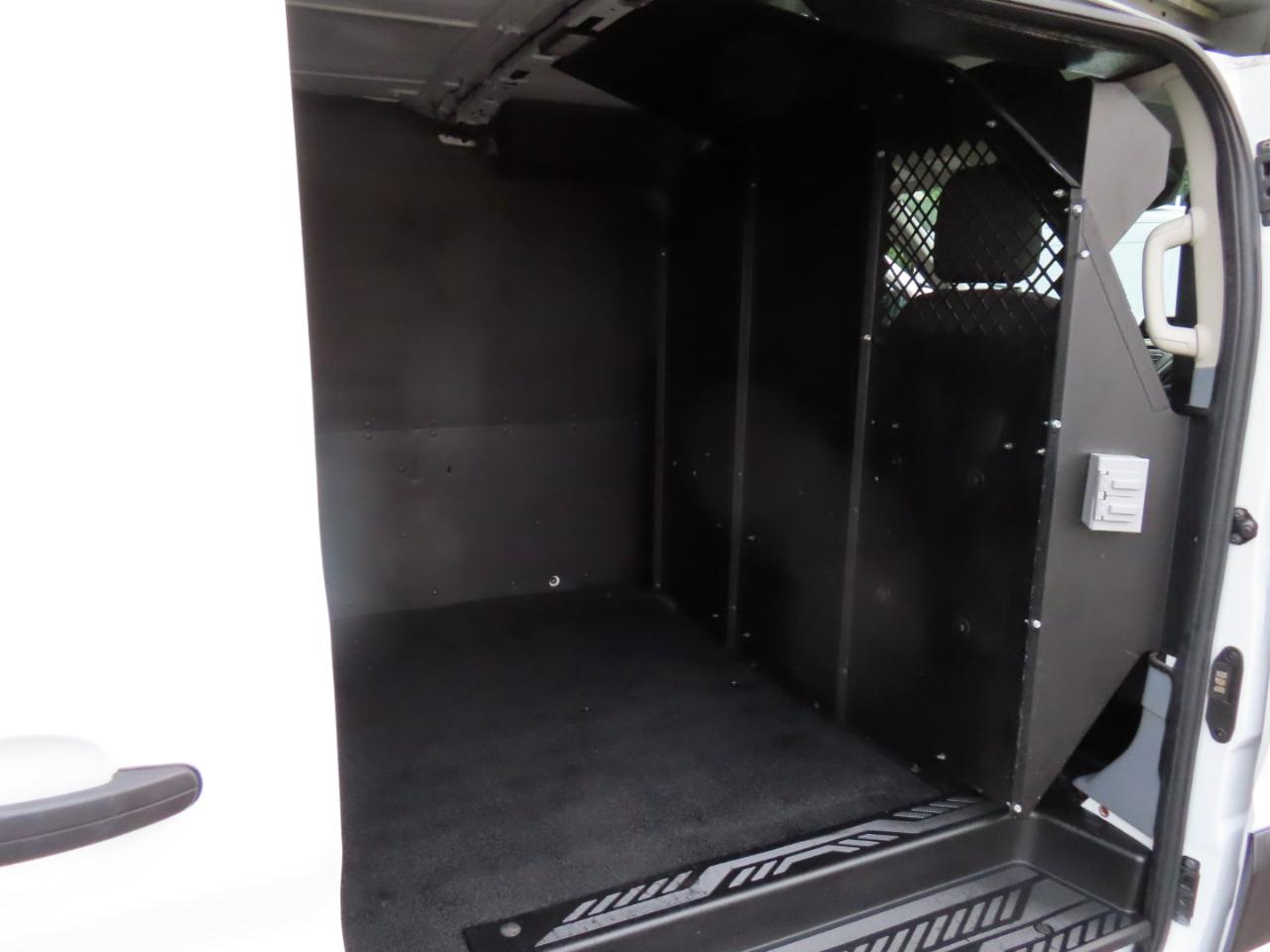 Ford Transit 250 Van Low Roof w/Sliding Pass. 130-in. WB 2016