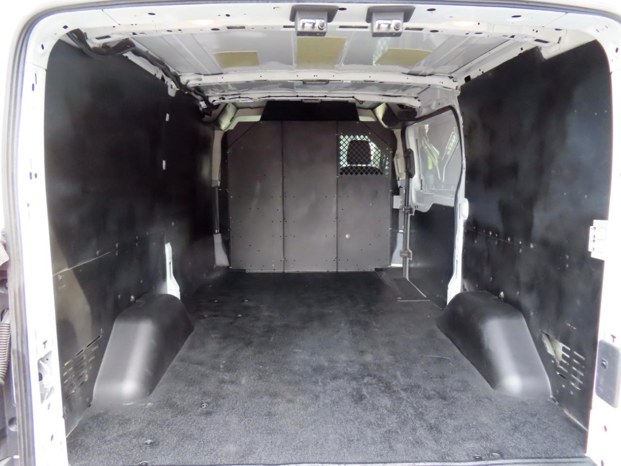 Ford Transit 250 Van Low Roof w/Sliding Pass. 130-in. WB 2016
