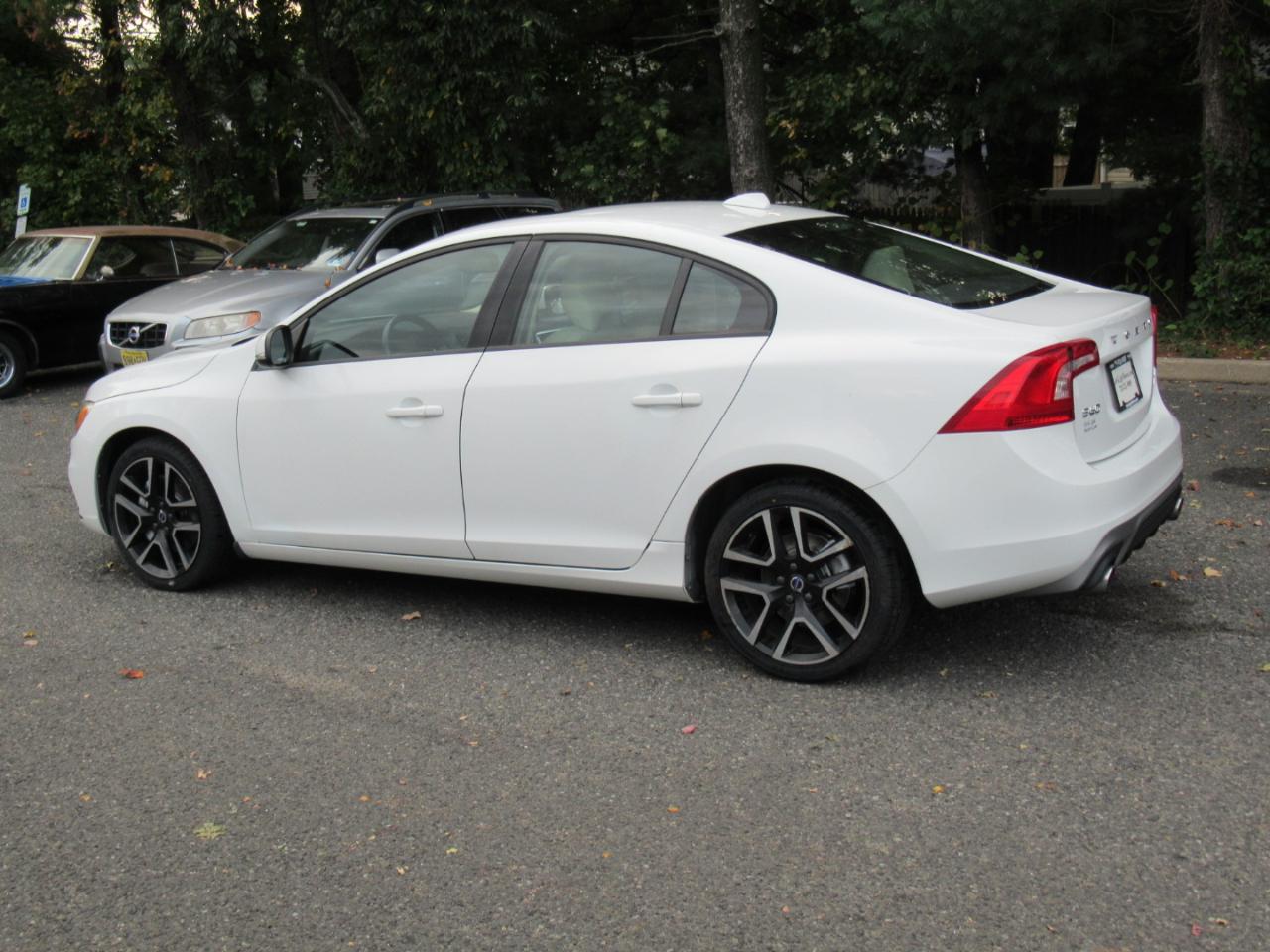 Volvo S60 T5 AWD Dynamic 2017