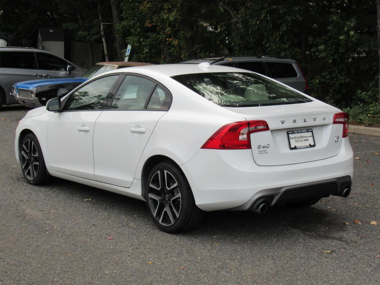 Volvo S60 T5 AWD Dynamic 2017