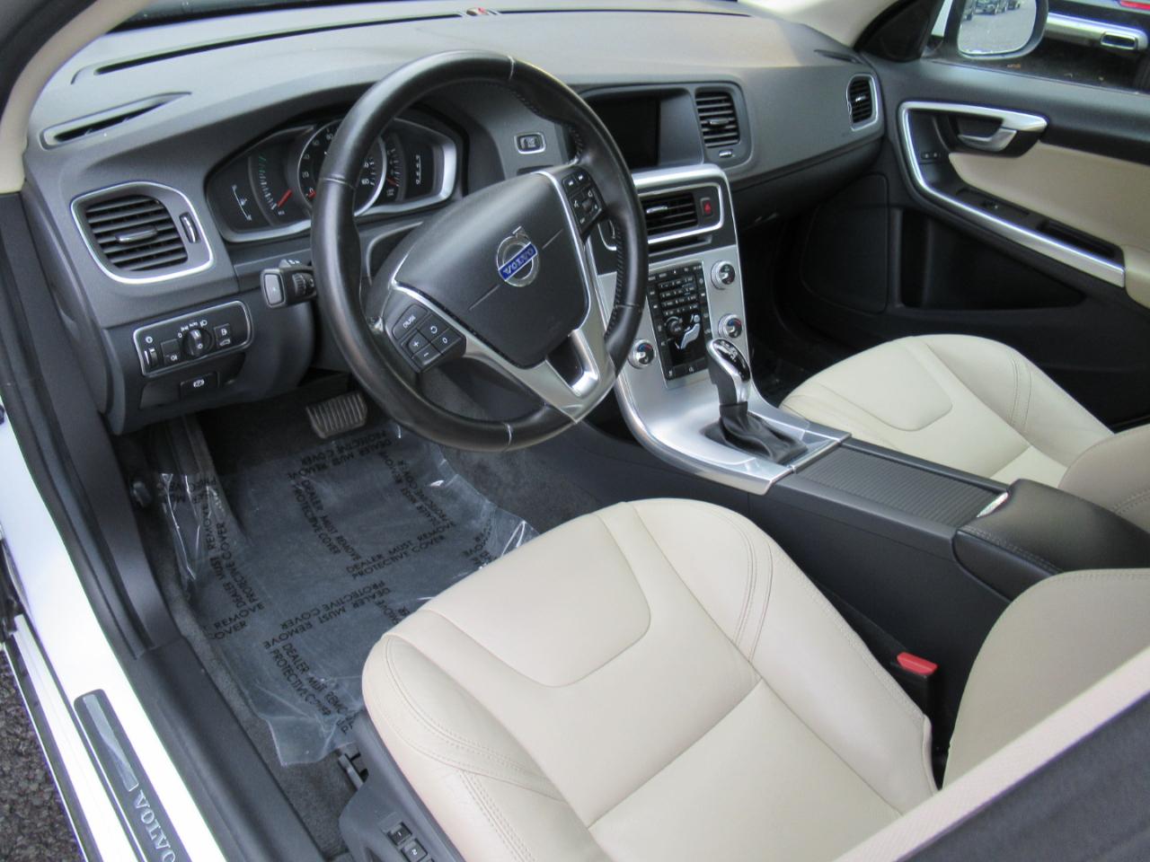 Volvo S60 T5 AWD Dynamic 2017