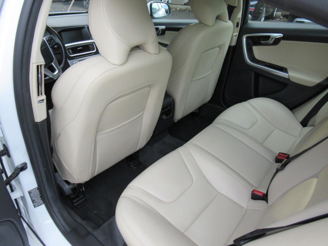 Volvo S60 T5 AWD Dynamic 2017