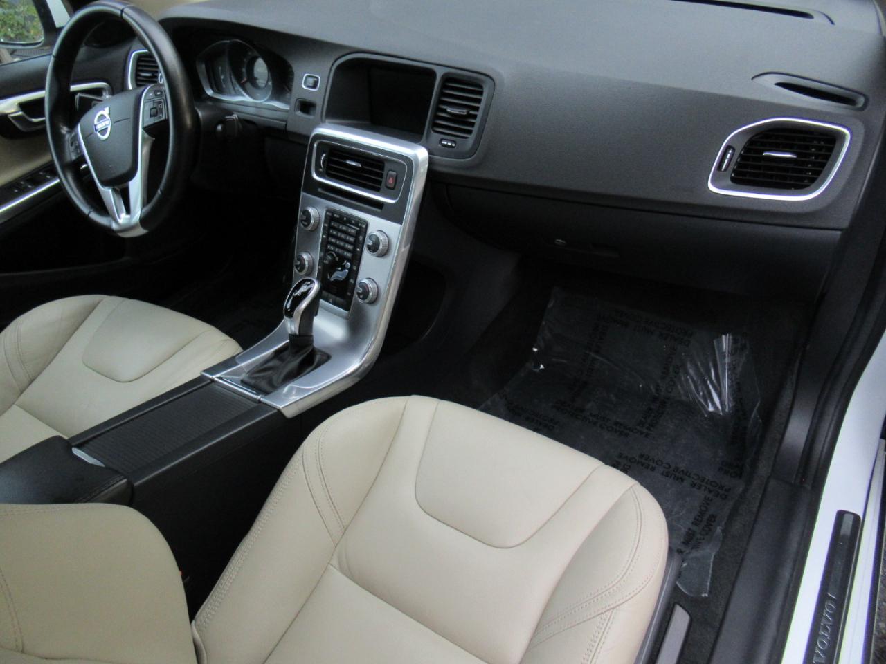 Volvo S60 T5 AWD Dynamic 2017