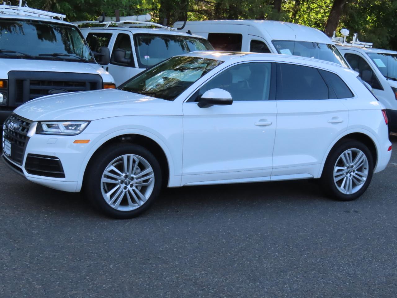 Audi Q5 2.0T Premium Plus quattro 2020