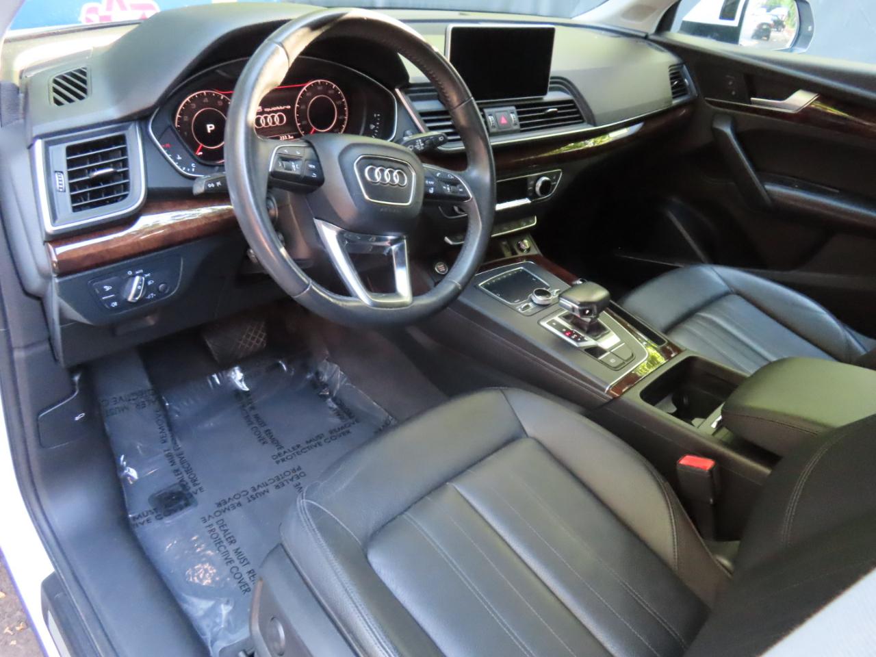 Audi Q5 2.0T Premium Plus quattro 2020