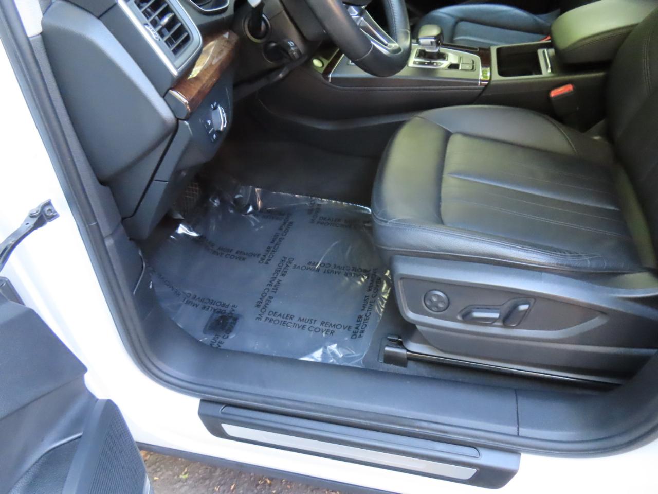 Audi Q5 2.0T Premium Plus quattro 2020